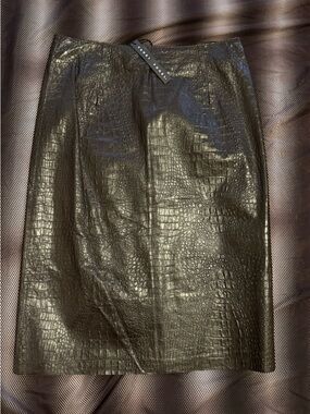 Yansi Fugel vegan leather skirt in brown